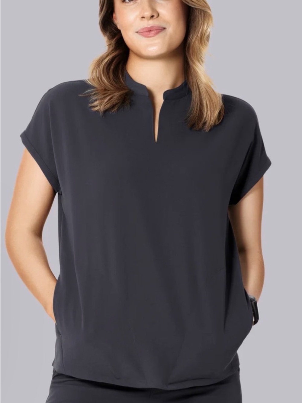 Mandala Women's Oversized Mandarin Dolman Scrub top small new
